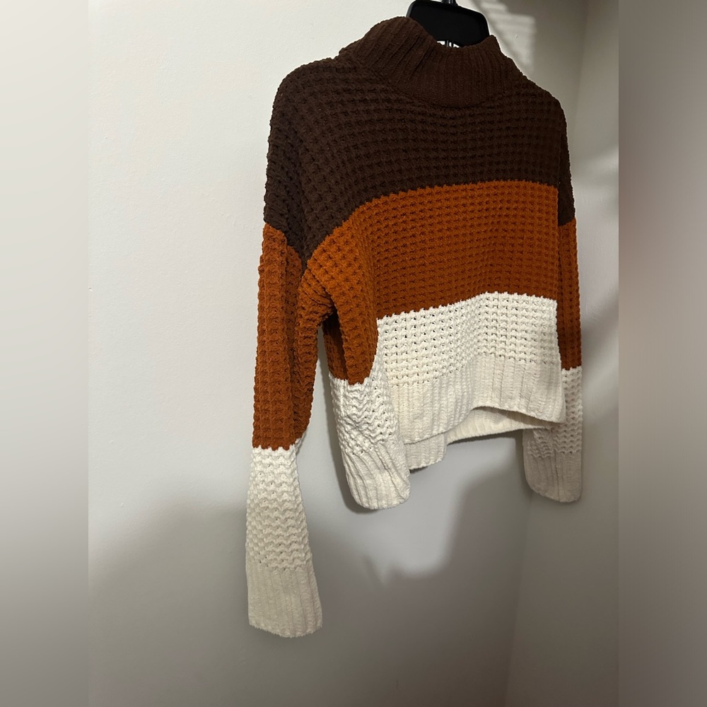 Sweater Brown, Cream, and Burnt Orange Size L